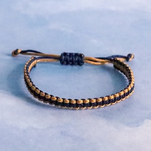 Handmade Macrame Bracelet: Adjustable Nylon Cord, Waterproof Surfer Style