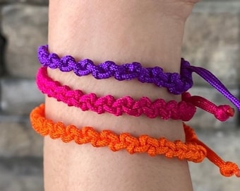 Handmade Macrame Friendship Bracelet: Adjustable Nylon Wristband