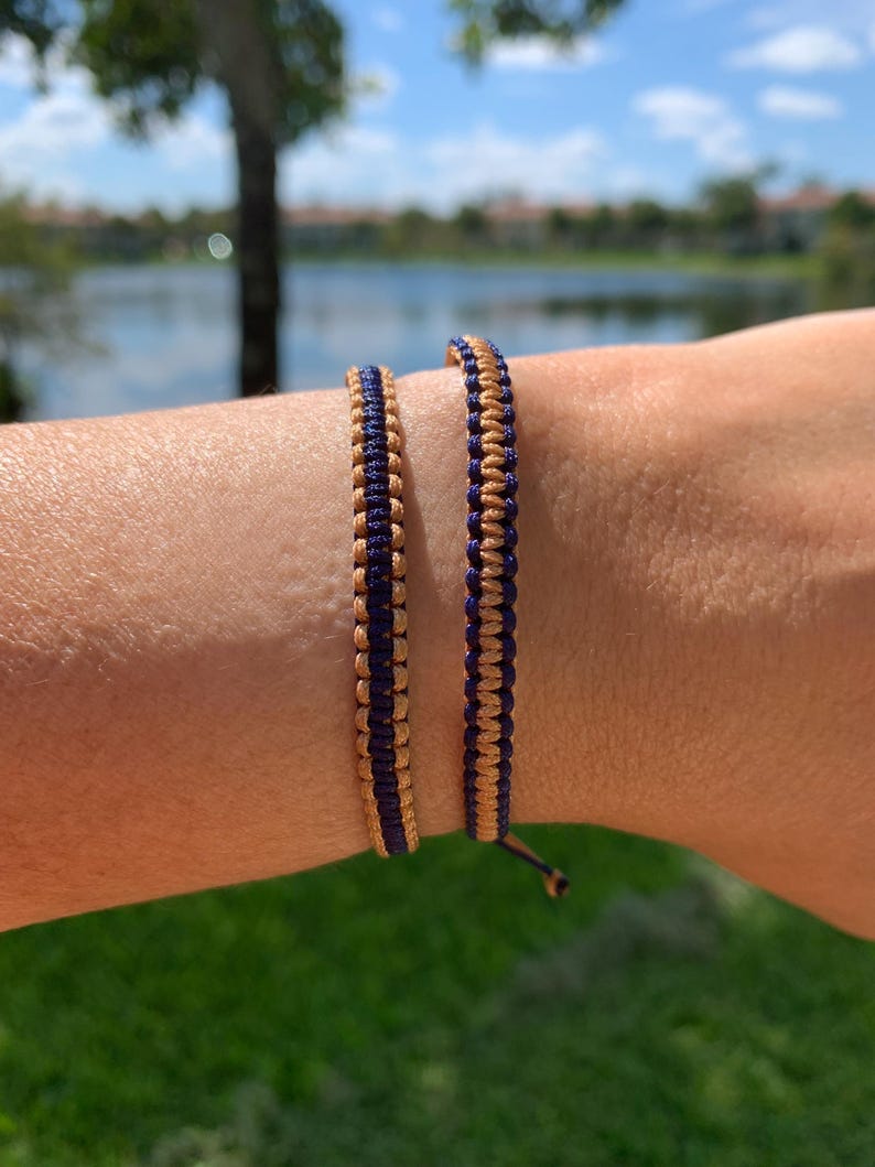 Handwoven Friendship Bracelet: Romantic Fashion and Reversible Armband image 1