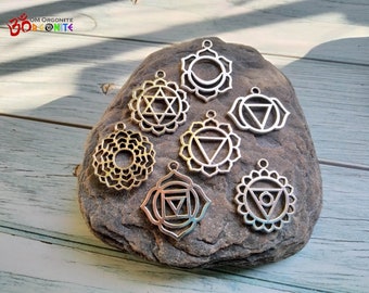 Seven Chakras Alloy Metal Charms / Chakras Pendants / Stainless Chain or Cord