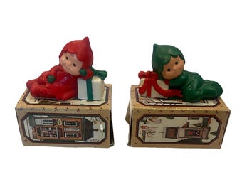 Avon Santa's Helper Girl and Boy Pomander, Festive Garlands, Avon 1982 Made in Hong Kong