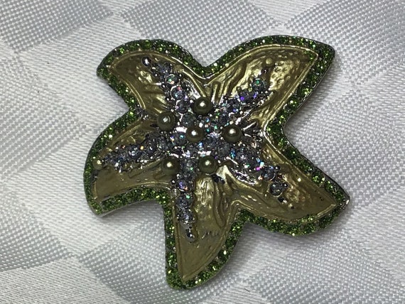 Superbe broche de métal argenté de couleur vert a… - image 1