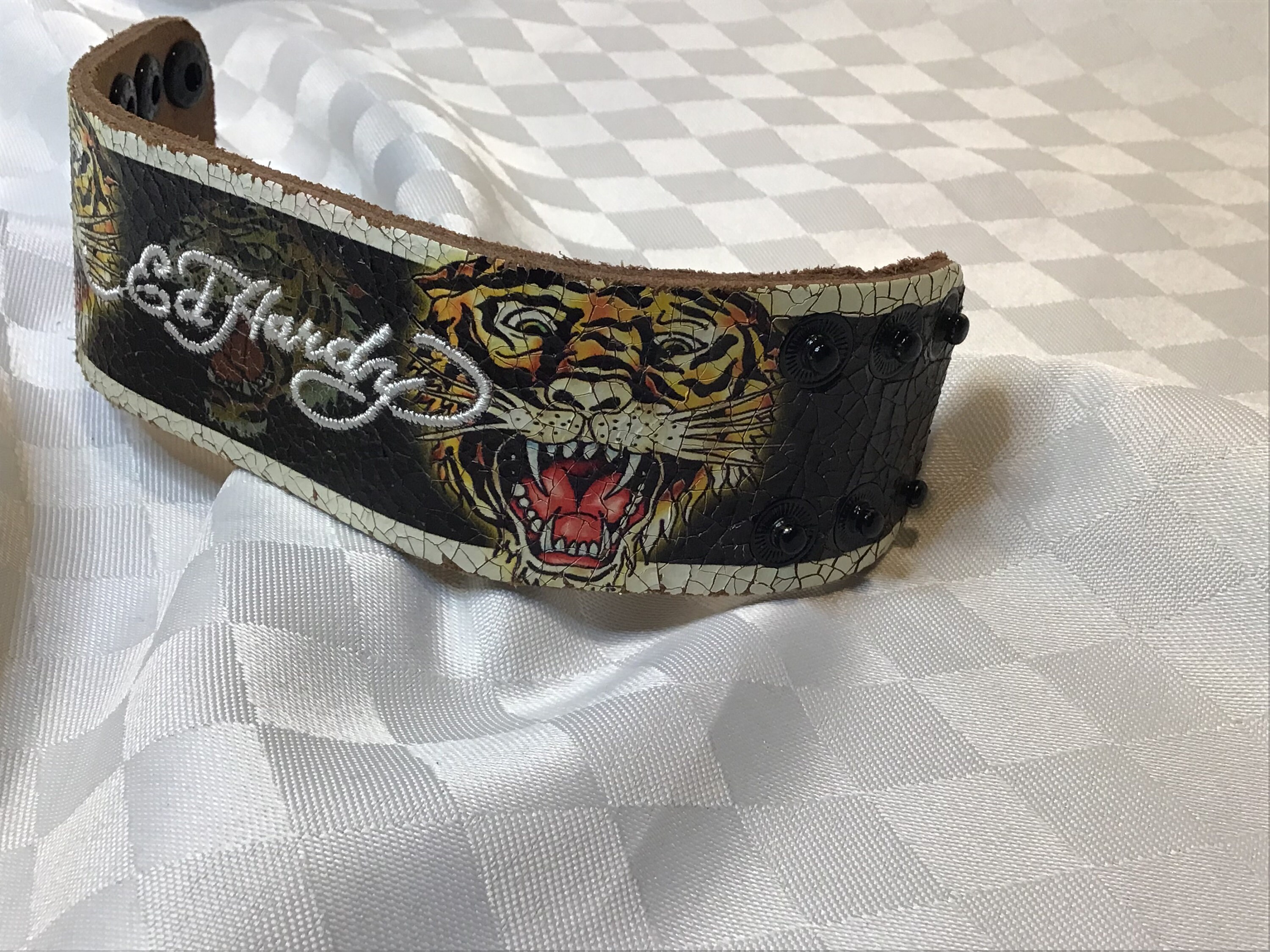 By Ed Hardy. Very Beautiful Leather Bracelet Painted and