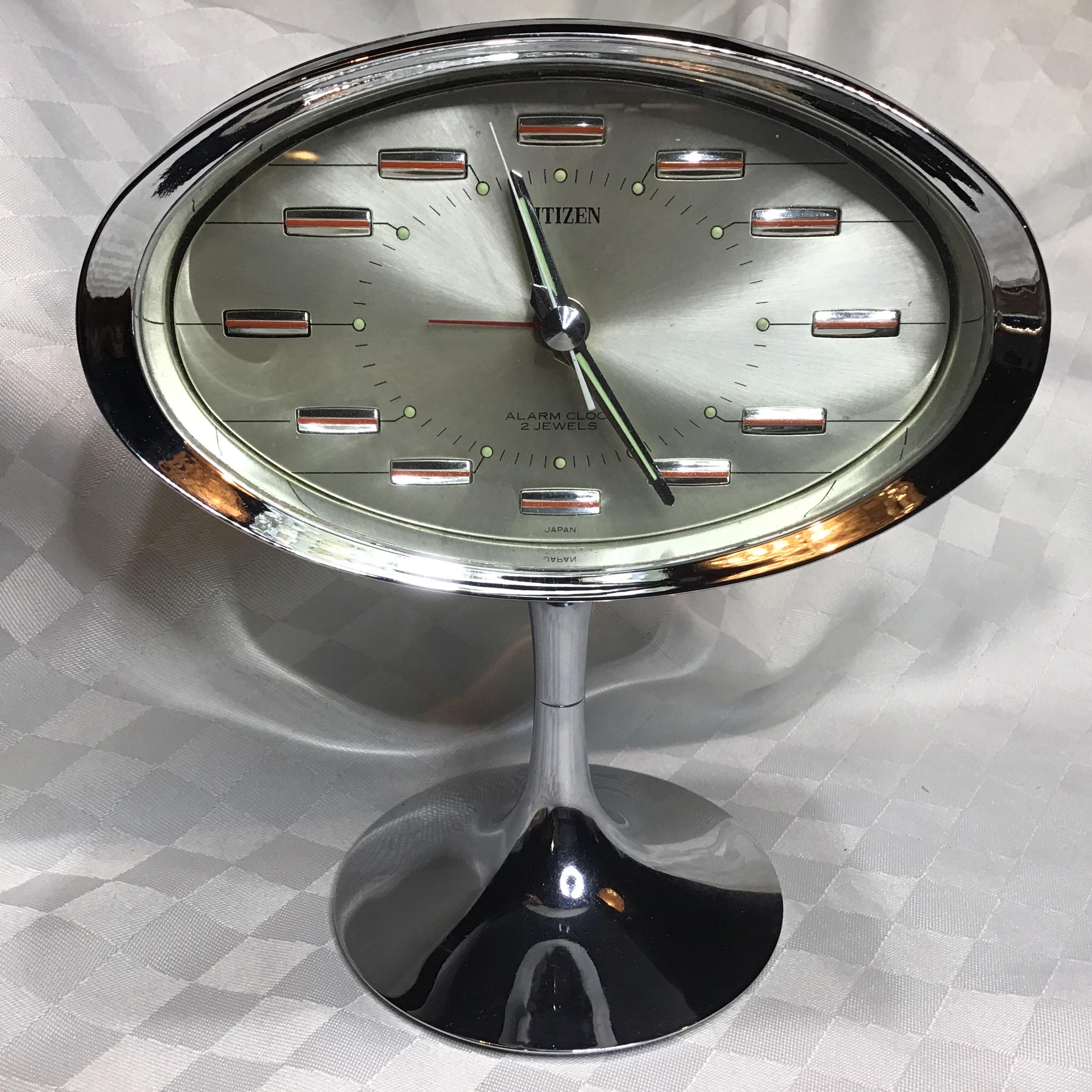 Citizen. Amazing 1970s Space Age Style Alarm Clock, Chrome Silver