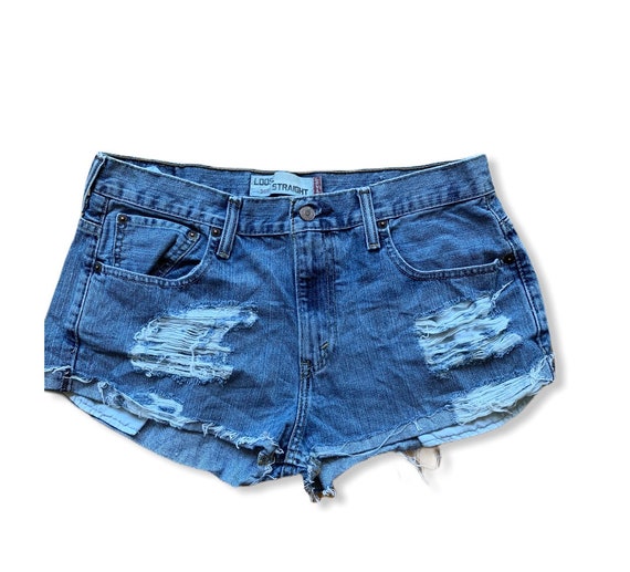 Vintage Levi’s Cut-Off Shorts - image 1