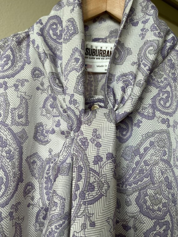 Vintage Paisley Lavender Tie Neck Blouse. Made in… - image 8