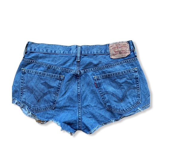 Vintage Levi’s Cut-Off Shorts - image 2