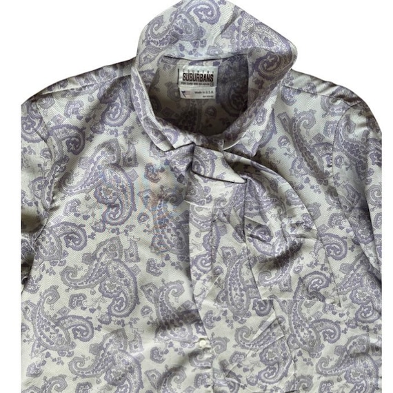 Vintage Paisley Lavender Tie Neck Blouse. Made in… - image 3