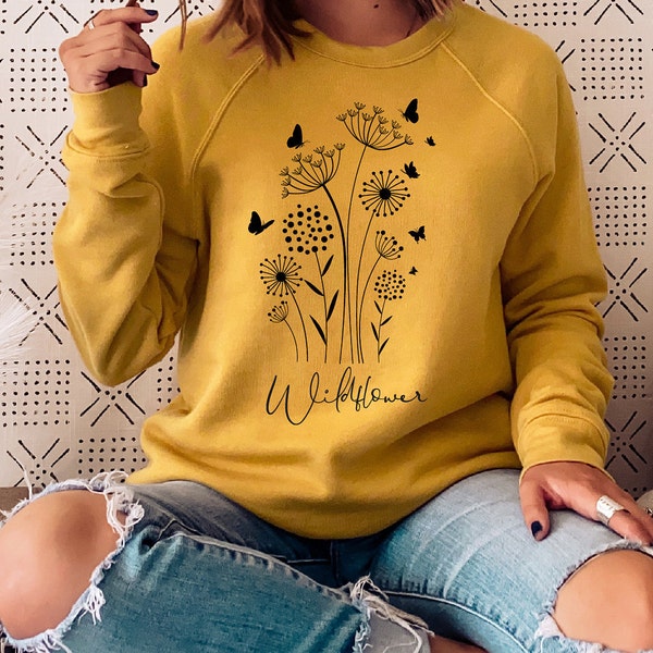 Wild Flowers SweatShirt, Wildflower Sweatshirt, Gardener Floral Botanical SweatShirts , Ladies  sweatshirts,  trendy Sweatshirt for Women