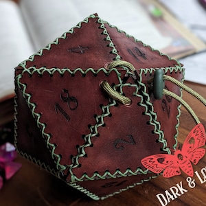 d20 Genuine Leather Dice Bag: Wilderness Edition
