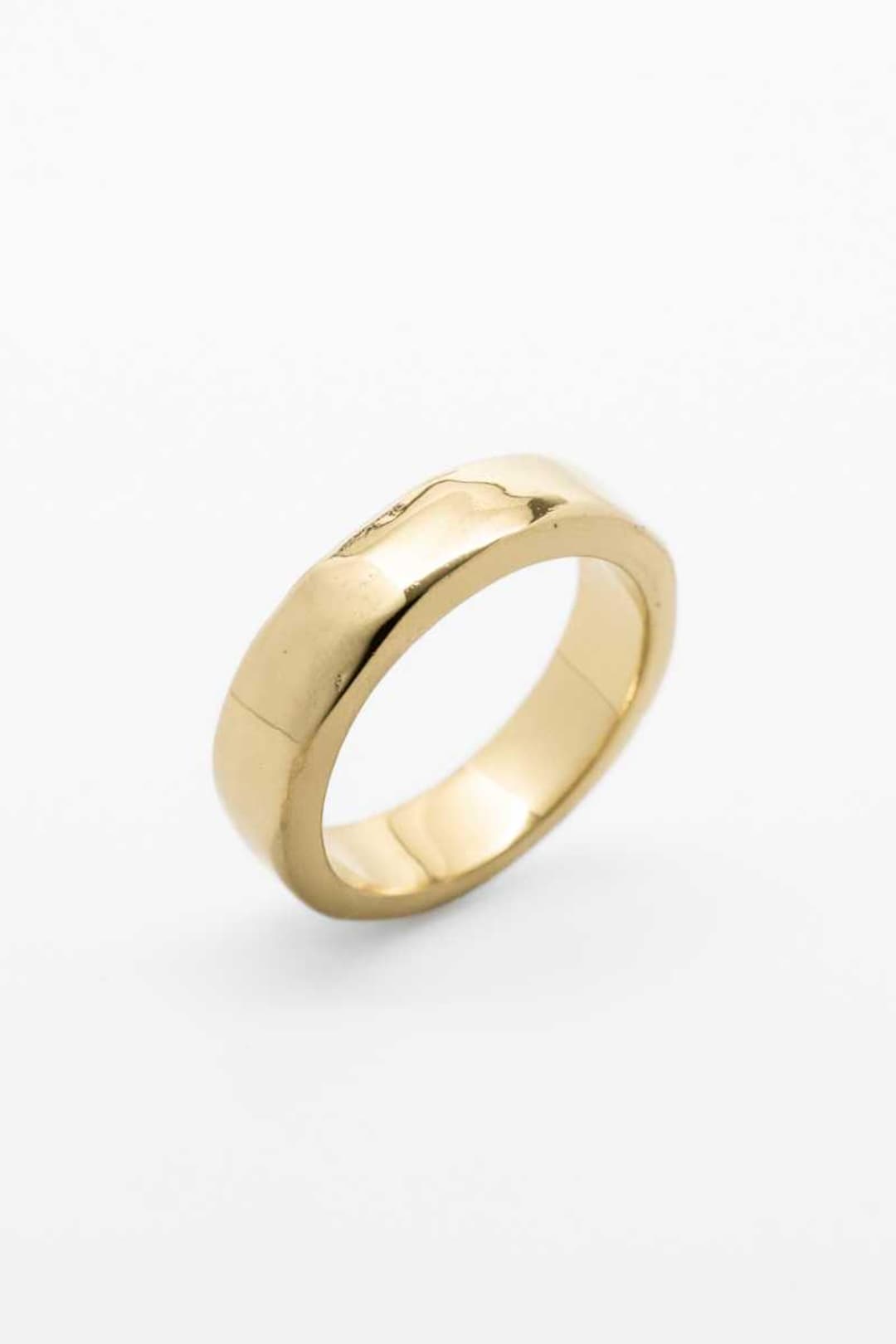 18k Gold Vermeil Hammered Band Ring – Unisex Wedding Jewelry - Etsy ...