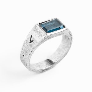 Men’s Sterling Silver London Blue Topaz Ring – Vintage-Inspired Rectangle Gemstone Signet, Handcrafted Statement Jewelry