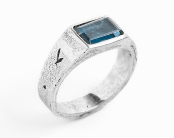 Men’s Sterling Silver London Blue Topaz Ring – Vintage-Inspired Rectangle Gemstone Signet, Handcrafted Statement Jewelry