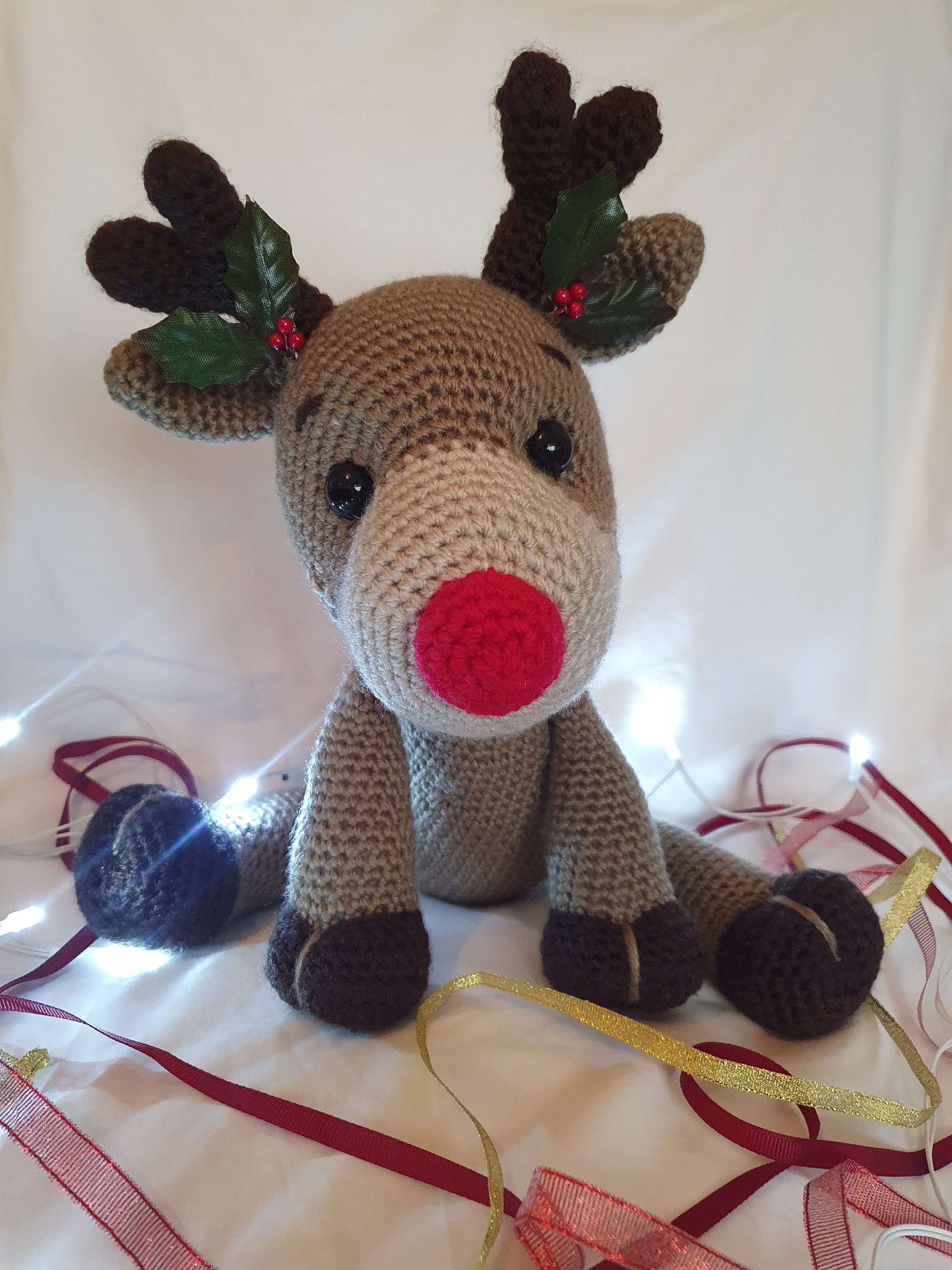 Rudolph el reno de nariz roja patrón crochet pdf navidad amigurumi