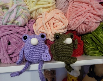 Bubble Frog Crochet pattern PDF amigurumi froggy plush bubble blower squeeze bubble