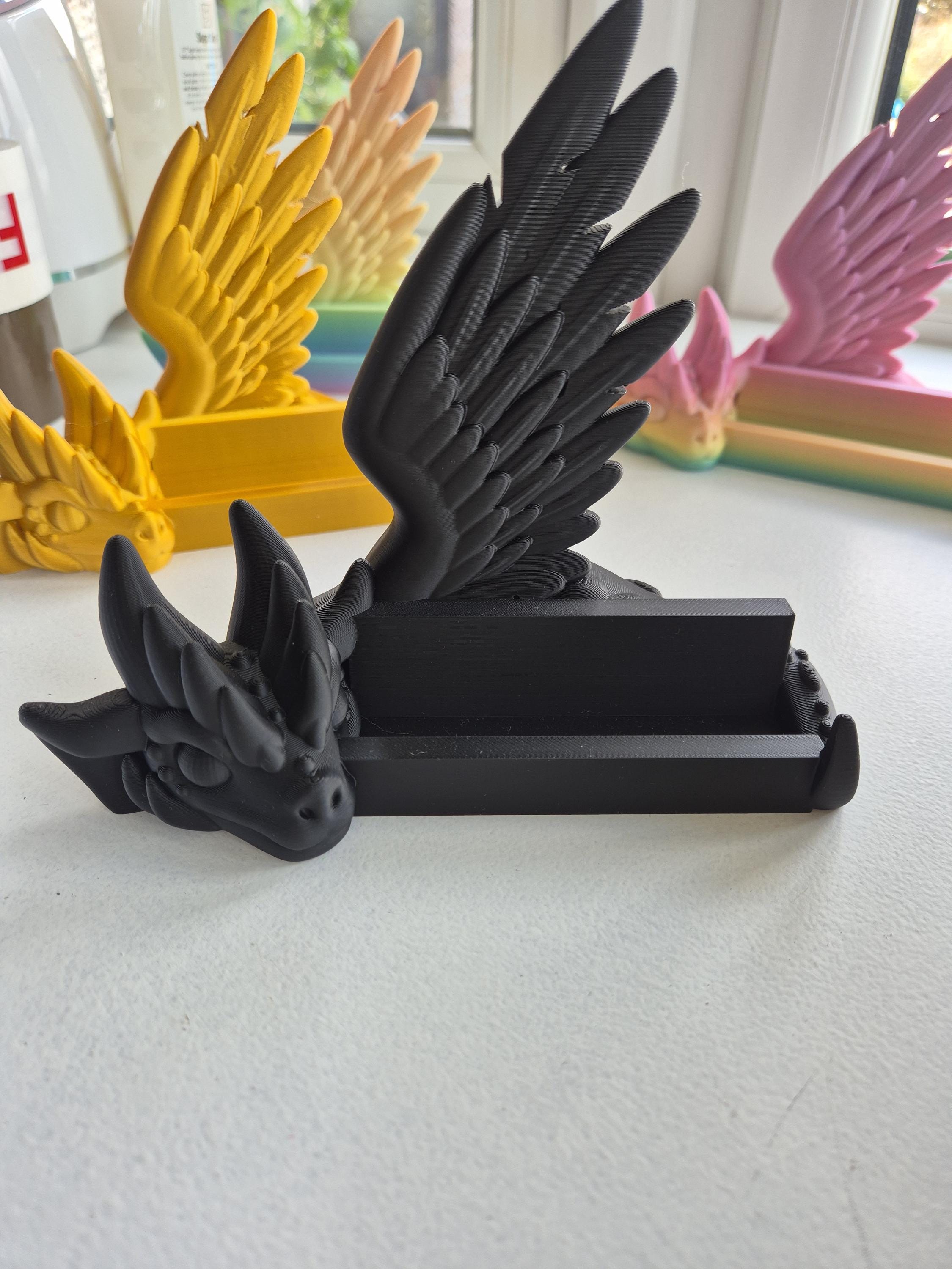 Dragon shaped business card holder 3d printed rainbow - Thumbnail 6