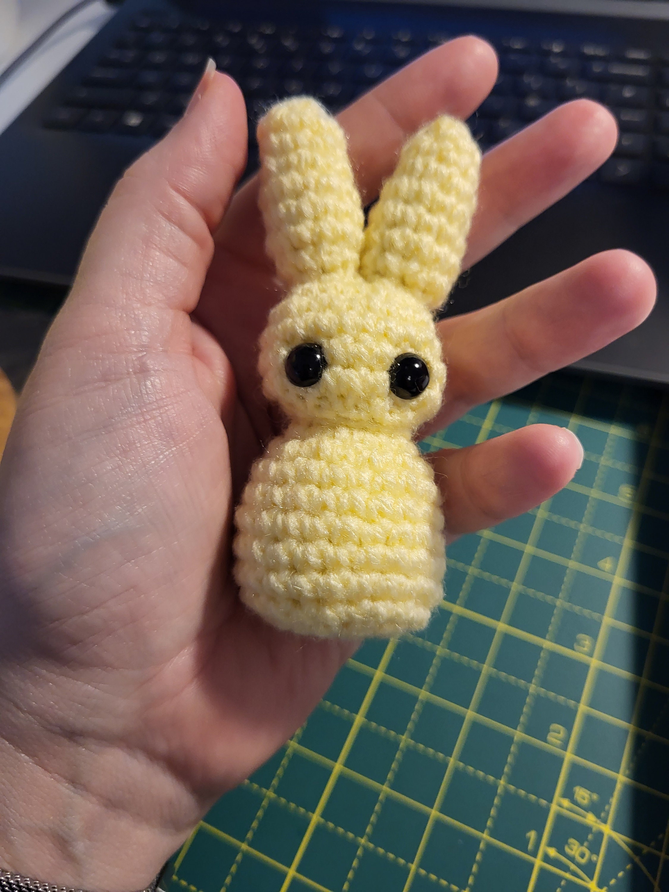 No-Sew-Bunny Easter Bunny Crochet pattern amigurumi peep peeps - Thumbnail 3
