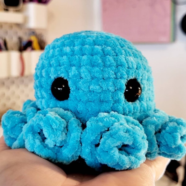 No-Sew-Octo Crochet pattern amigurumi mini octopus pocket octo