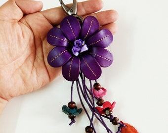 Véritable cuir Fleur Purple Keychain Bag Charm, Floral Hook Real Leather Purse Charm, Sac à main Zipper Charm Accessoires