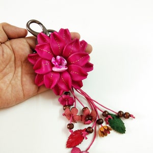 Keychain Genuine Leather Flower Pollen Stone Pink Keyring Handcraft Floral Hook Real Purse Charm, Handbag Zipper Charm Accessories