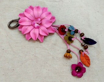 Leder Blume Schlüsselanhänger: Pink Floral Geldbörse Charm, Handgemacht