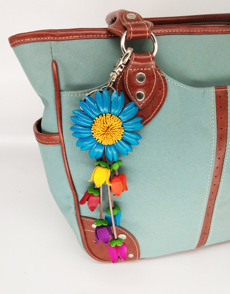Floral Hook Real Leather Purse Charm Sun Flower Blue Keychain Flower Leather Genuine Bag Charm Handbag Zipper Charm Accessories