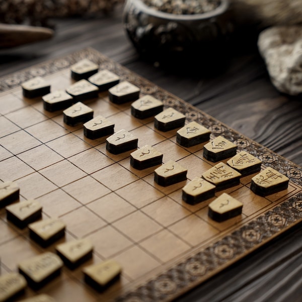 Jeu en bois Shogi, échecs japonais, Jeu de société Shogi, Échecs japonais en bois, Jeu de société et pièces, Jeu de société fait main, Shogi fait à la main