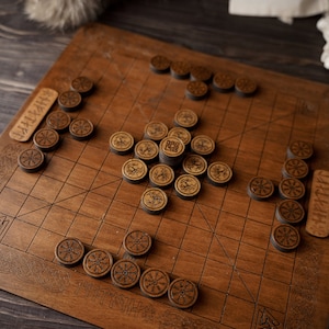 Hnefatafl Valknut board game , handmade hnefatafl, viking chess, engraved hnefatafl, ancient board games, custom made games