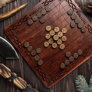 Hnefatafl "YGGDRASIL" wooden board game , handmade hnefatafl, viking chess, engraved hnefatafl, ancient board games, custom made games