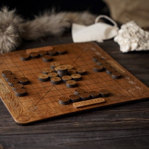 Juego de mesa de madera Árbol de la vida Hnefatafl, juego de mesa celta, símbolo del árbol de la vida, juego personalizado, ajedrez vikingo del norte, regalo para amantes de los juegos