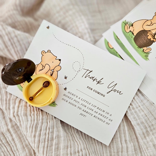 Winnie Puuh Gastgeschenke, 15x Dankes-Karte mit Lippenbalsam | Hochwertige, Honig Lippenbalsam feuchtigkeitsspendend, beste Babypartybevorzugung