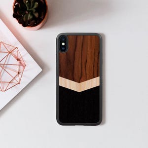 Natural Wood iPhone Case, Chevron Natural Wood and Silicone Case For iPhone, Wood Iphone 12 Case Custom, Wood Phone Case Iphone, iPhone Pro