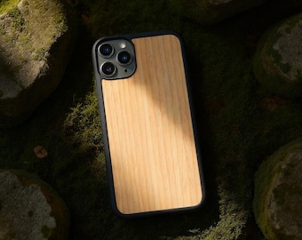 iPhone Hülle aus Holz, in verschiedenen Größen erhältlich, helle Holz Hülle, umweltfreundliche Handy Hülle, Geschenk für Freund, Echtholz + schwarze Silikon Hülle