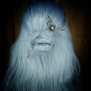 Labradorite bat hair stick