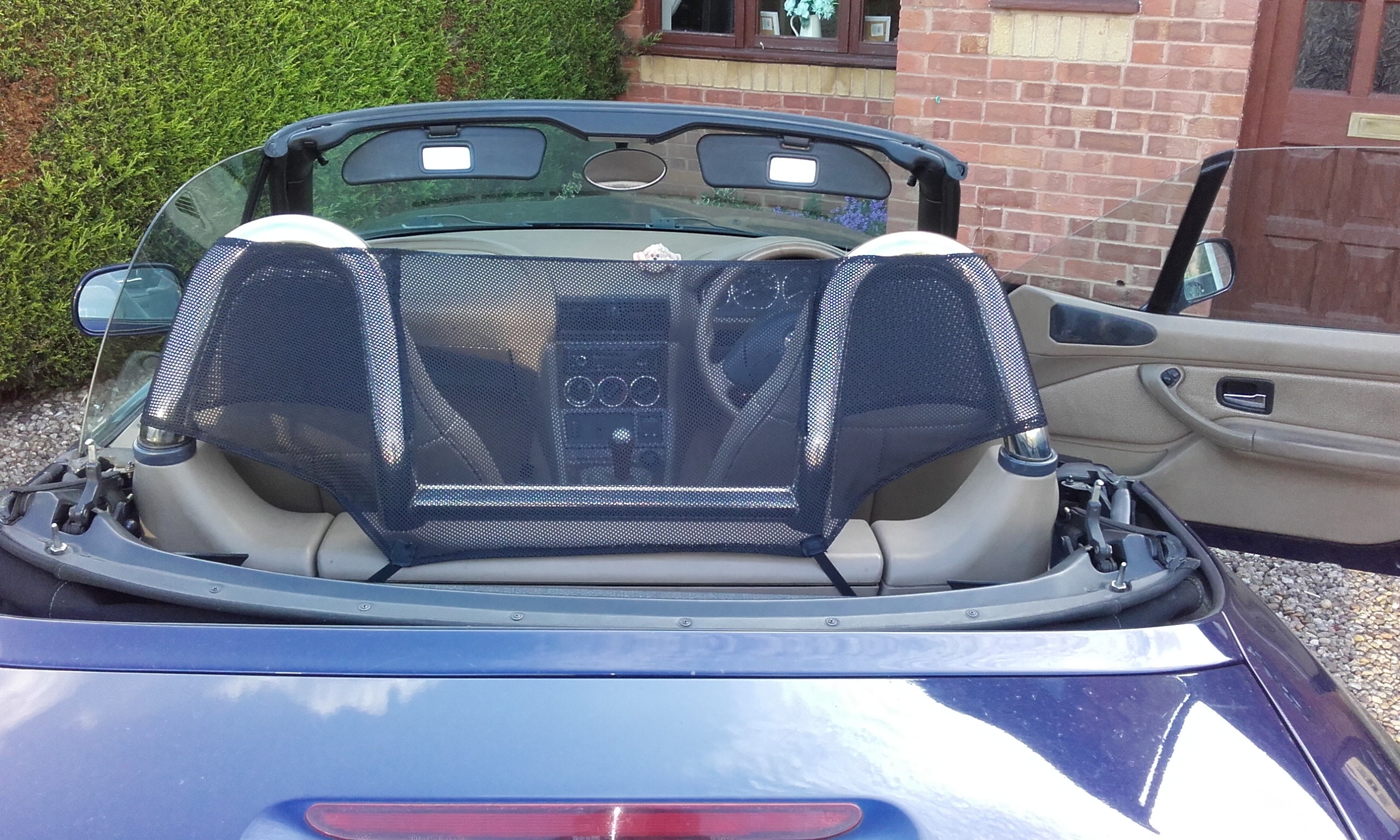 Pare-vent Pour BMW Z3 Cabriolet - Modèle 1996-2003 Sans Arceau De Sécurité, Fixation Vissée, Cadre Simple, Filet Nylon/polyester