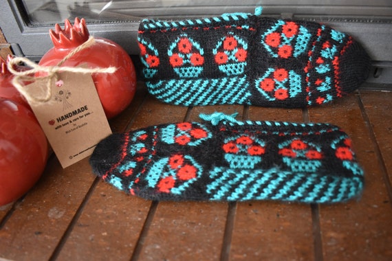 Vintage Socks, Knitted Slippers, Knitted socks, Ha