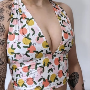 Haut Floral Pêche à Encolure Licol (halter) Taille S - Blouse D'occasion Très Bon état