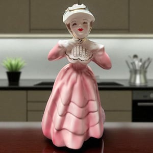 Florence Ceramics &quot;Laura&quot; Lady Pink Dress 7.5&quot; Semi Porcelain 1950’s Vintage
