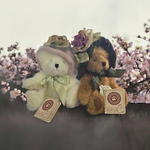 Vintage Chantelle Chapeau & Antoinette Debearvoire Boyds Bears