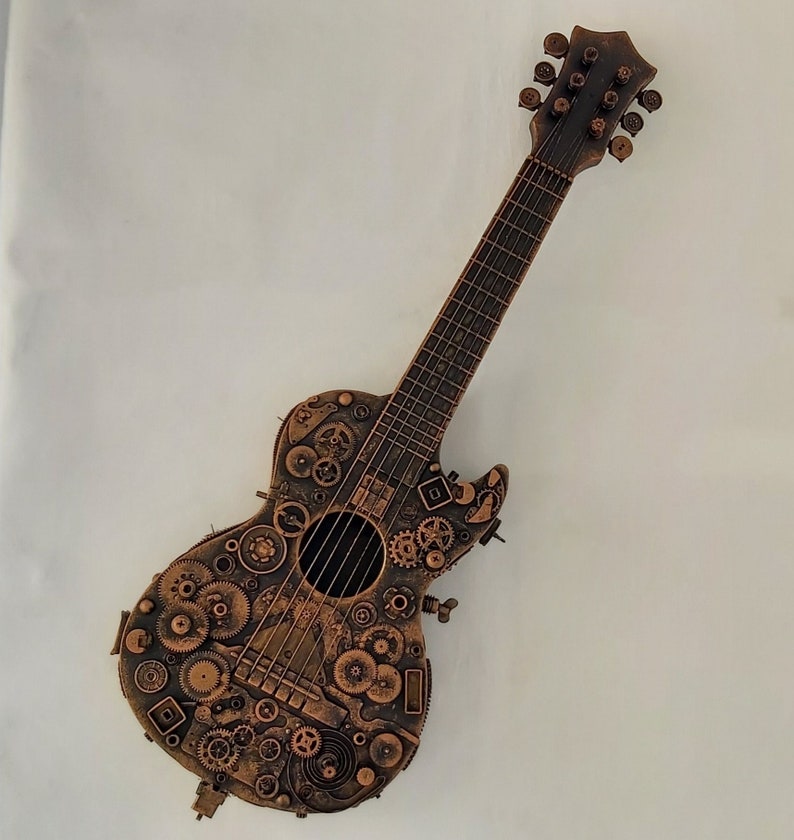 Steampunk Gitaar Artwork, gitaarliefhebber geschenken aangepaste gitaar pick industriële decor muziek geschenken voor mannen, muziek decor, bar steampunk meubels afbeelding 3