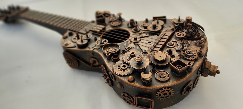 Steampunk Gitaar Artwork, gitaarliefhebber geschenken aangepaste gitaar pick industriële decor muziek geschenken voor mannen, muziek decor, bar steampunk meubels afbeelding 2