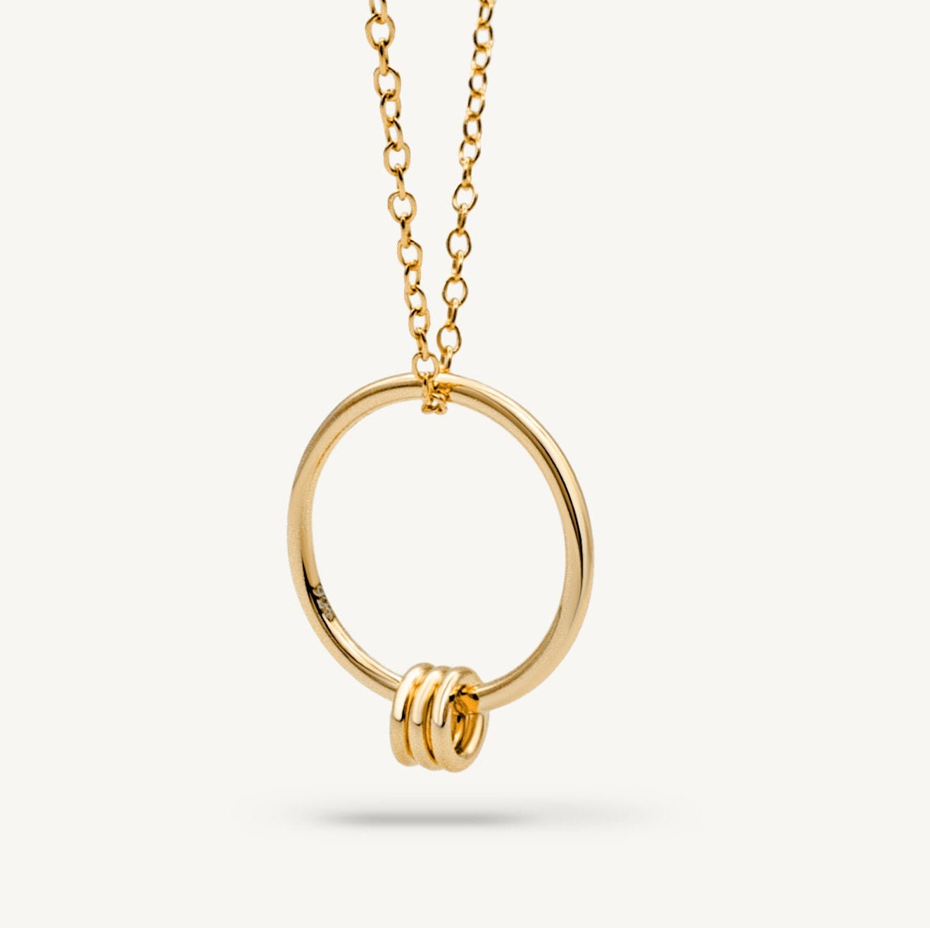 14k Gold Circle Pendant Necklace Minimalist Gold Necklace Etsy