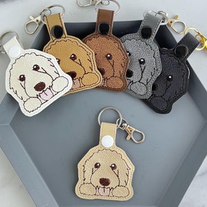 Porte-clés Labradoodle & Goldendoodle : onglet pression brodé pour sacs ou clés !