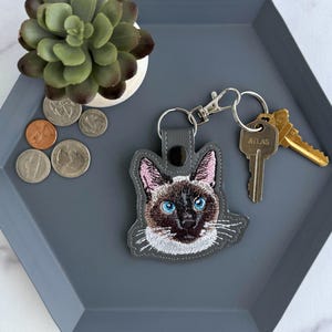 Siamese Cat Keychain - Handmade Embroidered Gift for Cat Lover - Keyring or Bag Charm