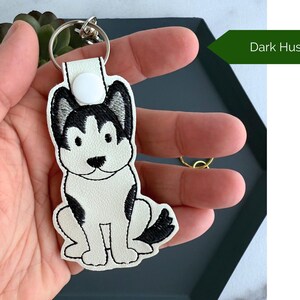 Embroidered Siberian Husky Keychain | Handmade Key Fob or Bag Charm | Great Gift for Pet Parent Dark Husky