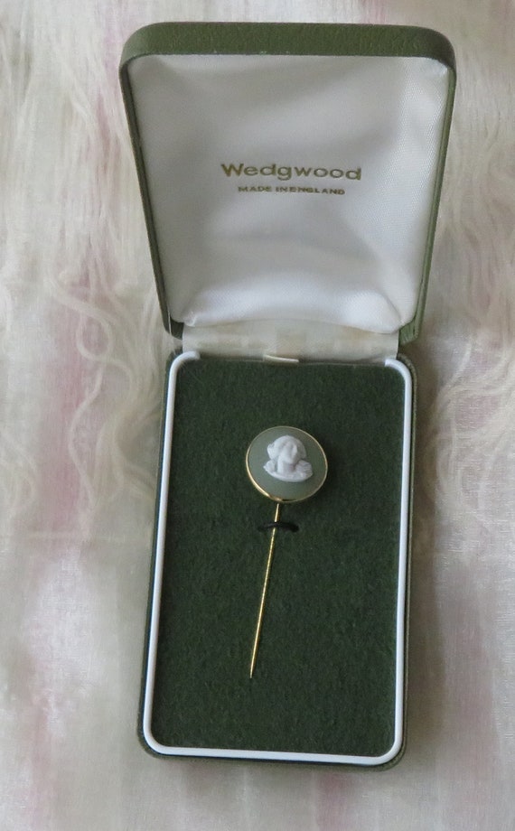 Wedgwood Gold plated brooch / lapel pin / tie pin… - image 2