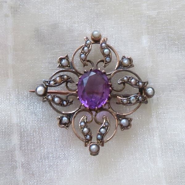 Antique Edwardian 9 Carat Gold brooch - Seed Pearl and Amethyst
