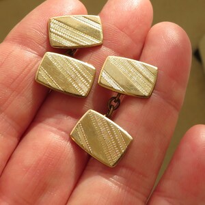 Rolled Gold chain link cuff links - engine turned