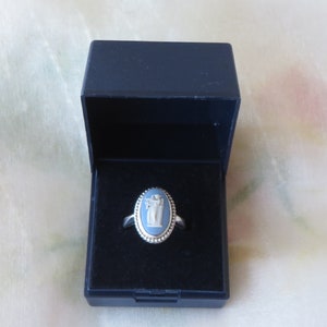 Vintage Sterling Silver Wedgwood Blue Jasper Ware ring - Terpsichore -  English made - size N1/2