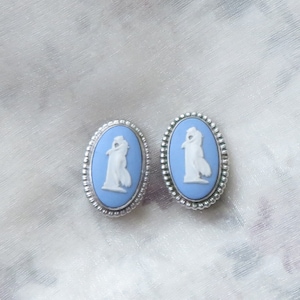 Vintage Sterling Silver Wedgwood Blue Jasperware clip on earrings - Andromache-  English Made